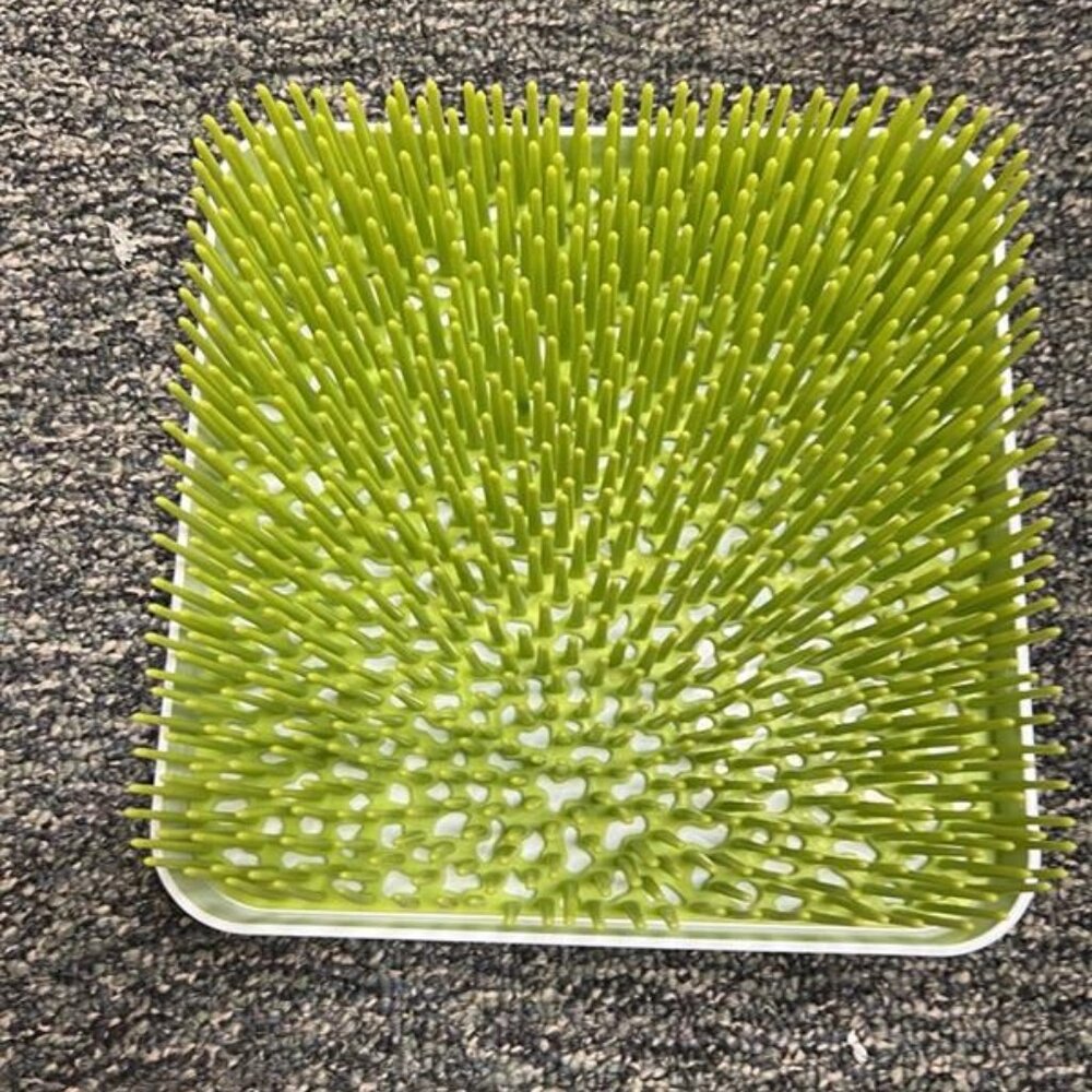 Boon Drying Rack Grass Countertop for bottles W-4